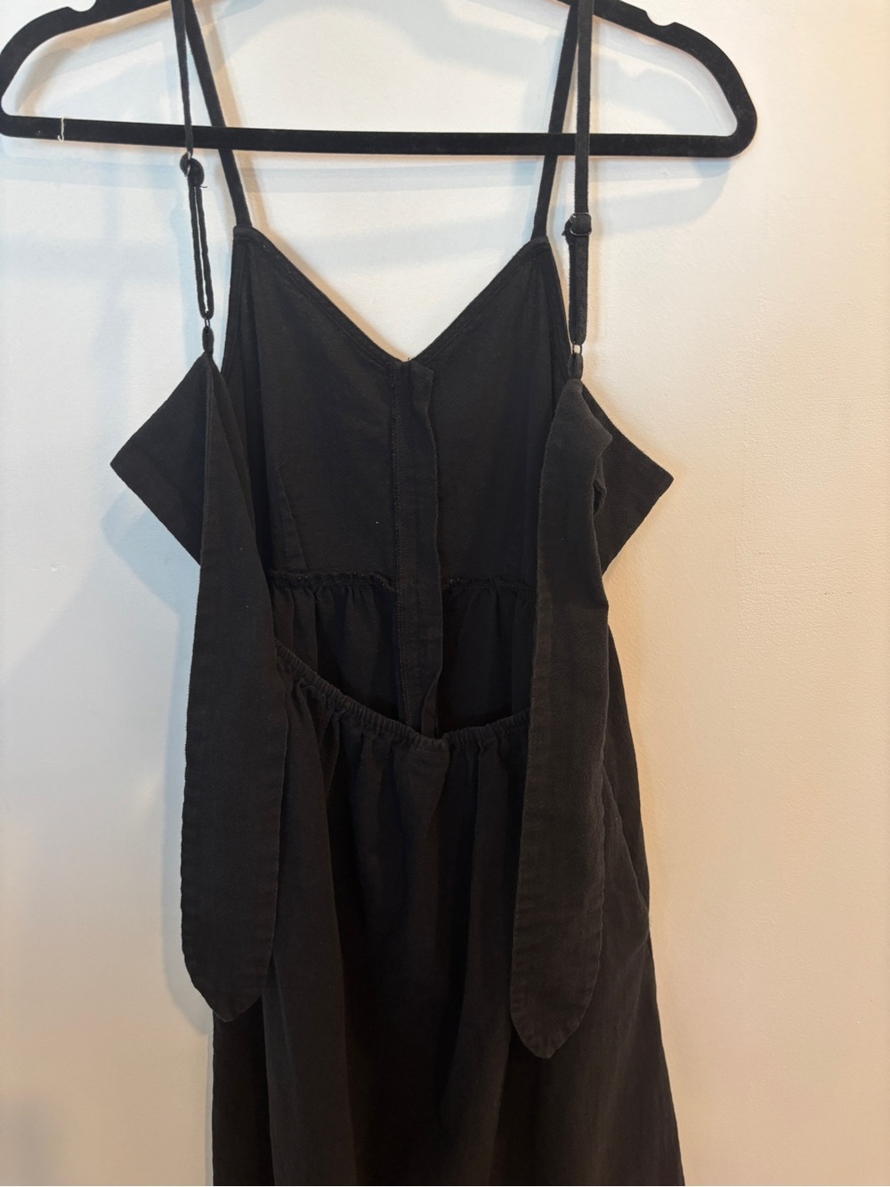 Universal Thread Black Button-Front Spaghetti Strap Midi Dress - Picture 4 of 5